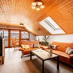 Haus Bross شقة