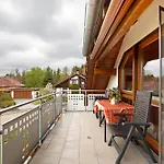 Haus Bross شقة